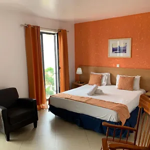 Hostel Deluxe, Praia